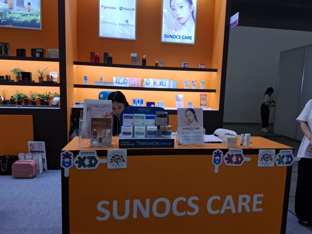 SUNOCS CARE、「JAPANドラッグストアショー2025」に出展―コスメシューティカルの新提案を発信